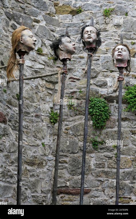 heads on pikes|Heads on Pikes .